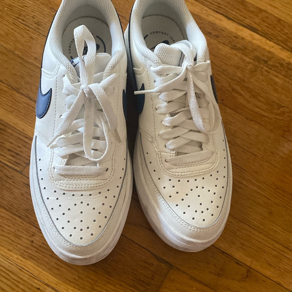 Nike women sneakers